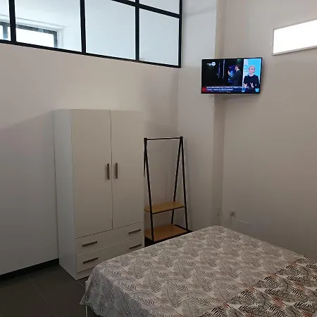 Loft 85 Apartment *
